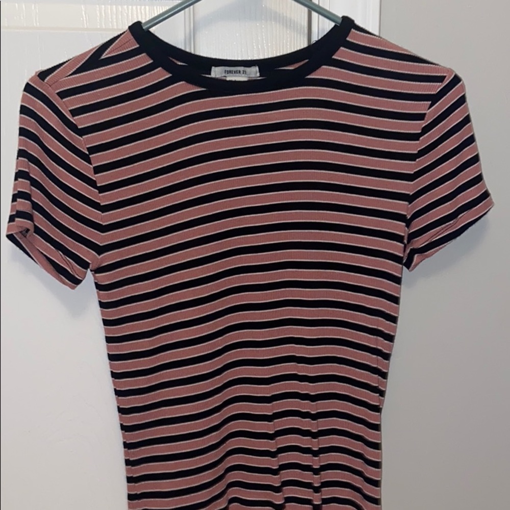 A really cute and soft forever 21 stripped t-shirt
